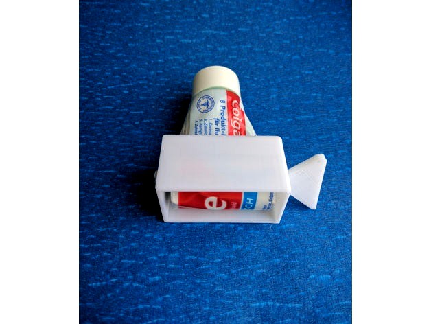 Tooth paste squeezer by surfenaccodata