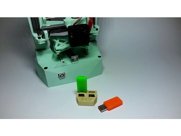 USB Poly Holder by poly3dp