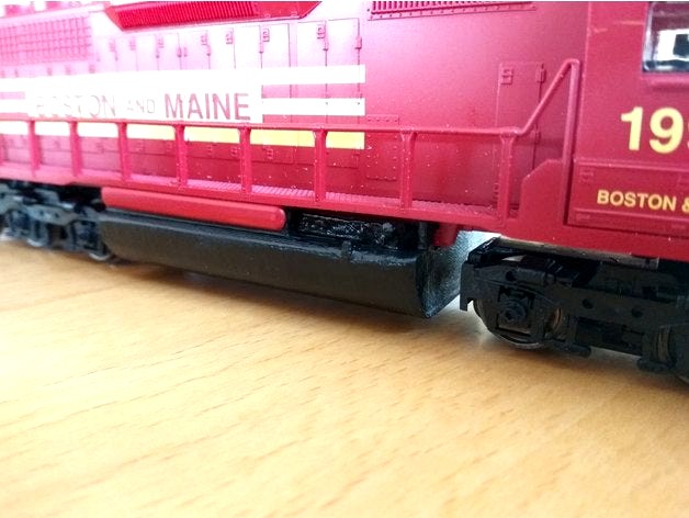 Fuel tank for Mehano SD40 H0 scale loco by Chameo