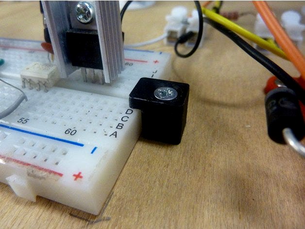 Breadboard clamp by scarou