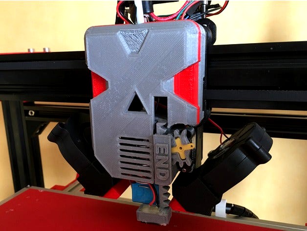 Cache avant pour D-Bot by gilly_wings