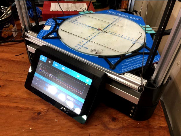 Kossel Raspberry Pi 7" Touchscreen Enclosure by cilynx