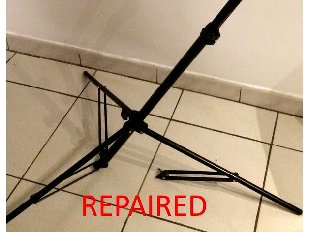 Photo Stand Repaired by teinturman