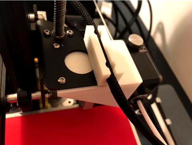 Creality CR-10 Guide cable TITAN Extruder by Alexis3D