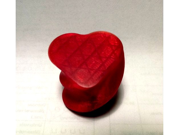 Twisted Heart Shaped Box for Jewelry by Area51