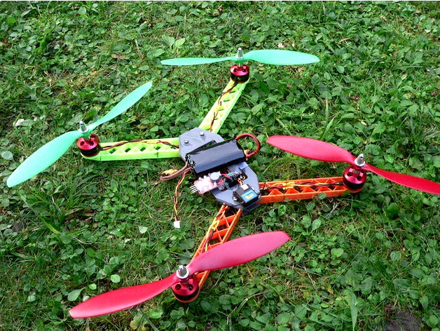 Simple quadcopter frame by otherthing