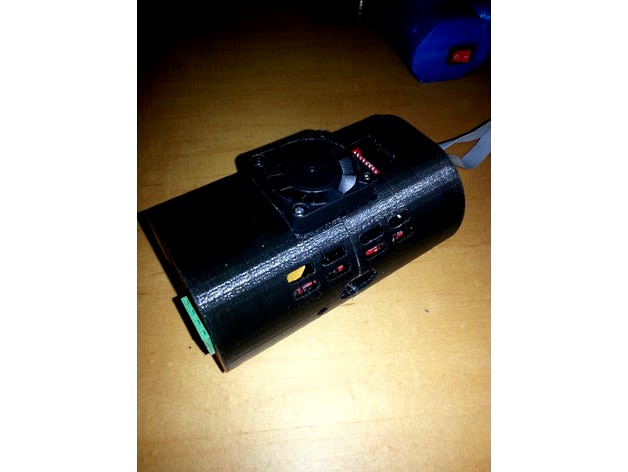 Arduino 2560 & Ramps 1.4 enclosure by shawdreamer
