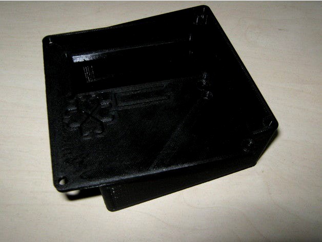 Box for Arduino LCD Shield by Wherzog