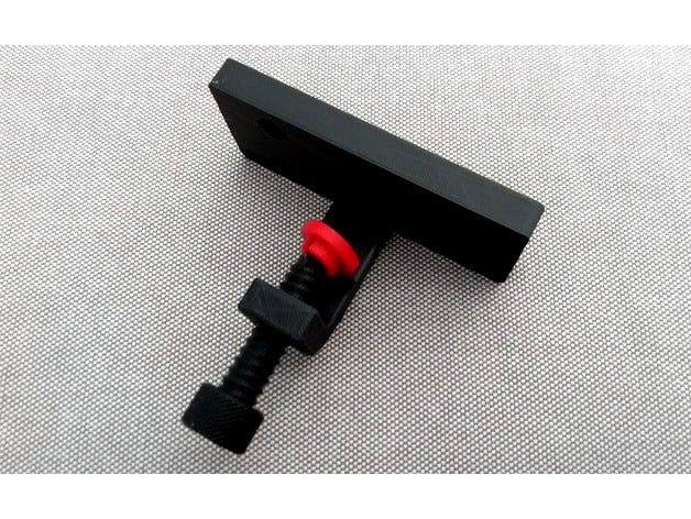 Clamp fully printable remix by MindScraper by Mind_scraper