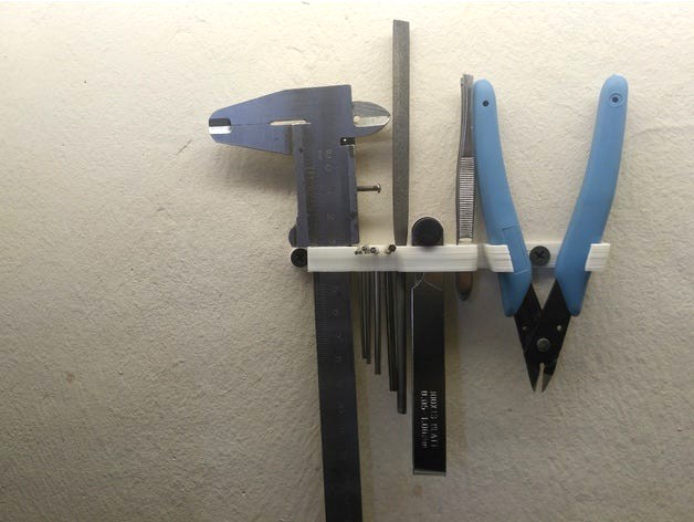 Tools Holder by operrr