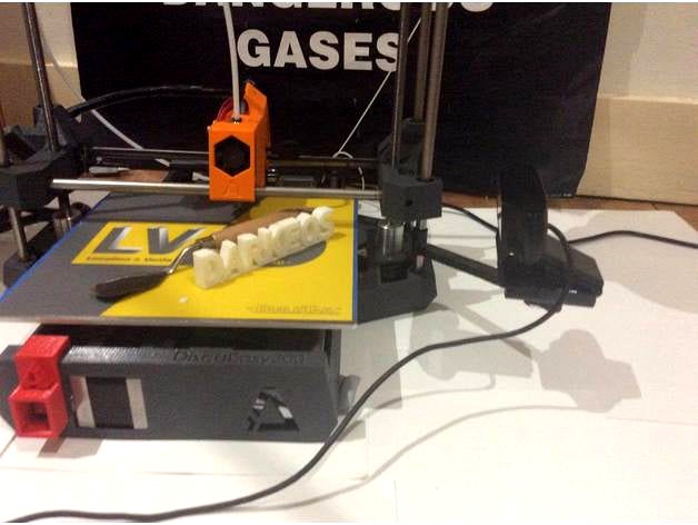 SUPPORT WEBCAM DE 200 (C920,C930E,C922) by Darkeos