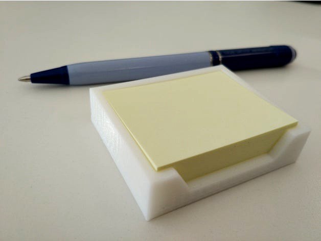 Tiny PostIt Box by satanasinc