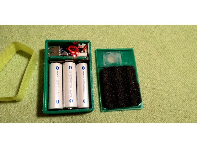 Power bank for 3x AA rechargeable batteries by mrstanlez