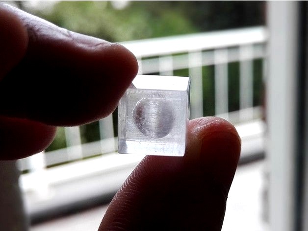 Mini transparent printing test cube with embedded sphere by DrLex