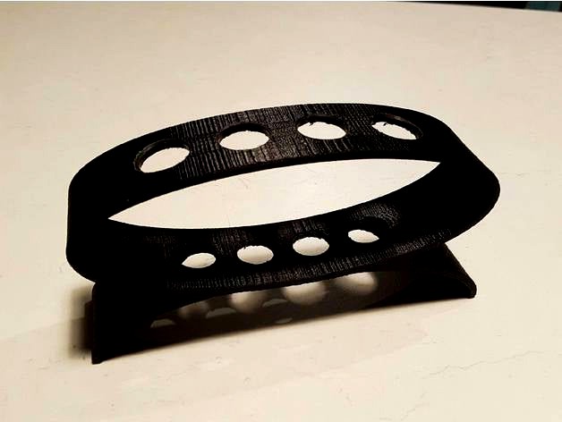 Tooth Brush Holder by Isaac_e93