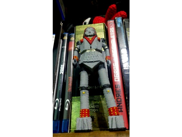 Giant Robot - Robot Gigante by omarelc