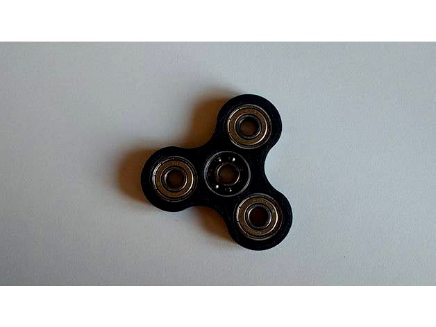 Fidget spinner by mmmmmbbbrrtt
