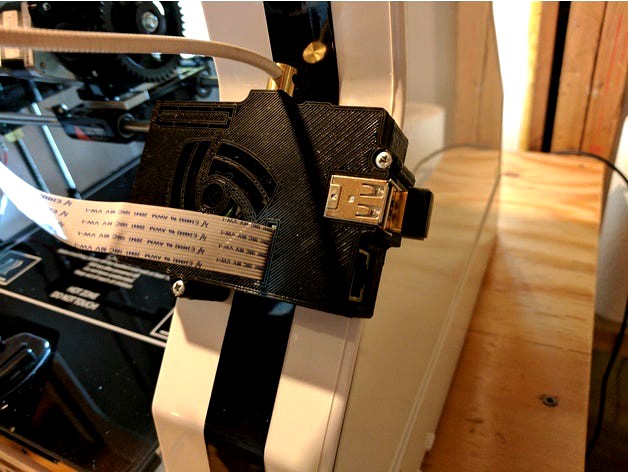 Robo3d Pi B mount by Neotorin