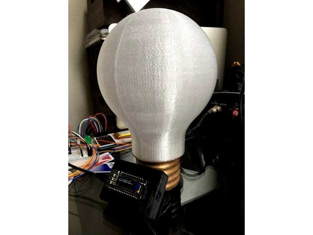 IoT Status Lamp with Base by klinstifen