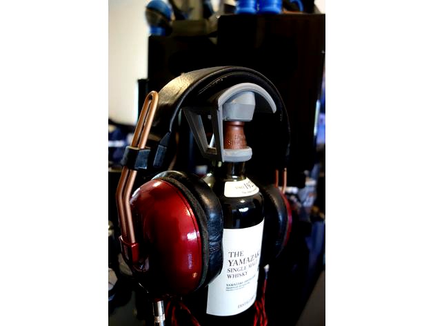 Whisky Bottle headphone Stand by OmNomNomagon