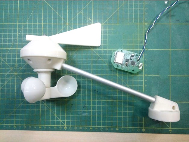 Wind speed and direction sensor by Yachta