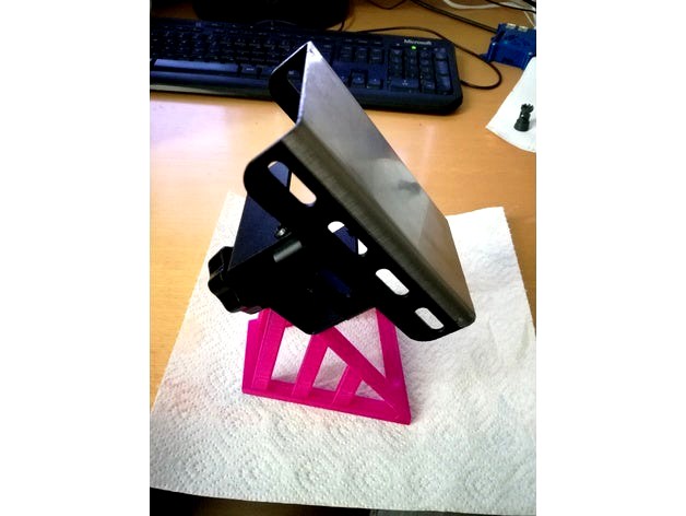 Buildplate holder for Wanhao Duplicator 7 by Revaice