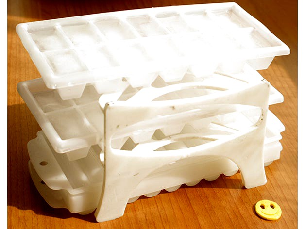 Ice Cube Tray Rack 3 by GiovaGio