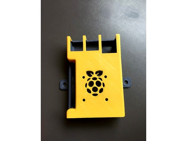 Raspberry Pi B+ Case With Tabs by PacketPaul