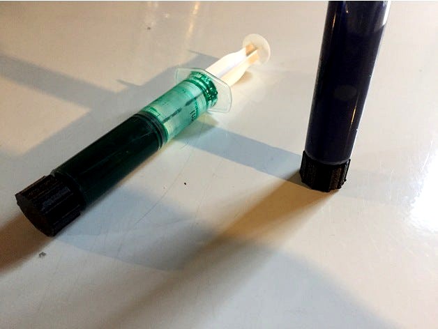 Syringe Cap (Luer lock) by coddingtonbear
