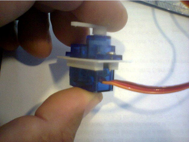 Bandeja Porta Servo 9 Gramos by nodoingenieria