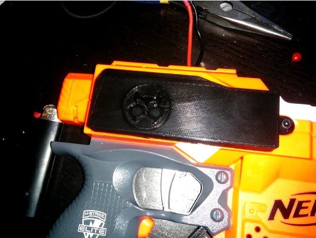 (MAD) Nerf Stryfe 12mm Battery Door by Dr_Craw