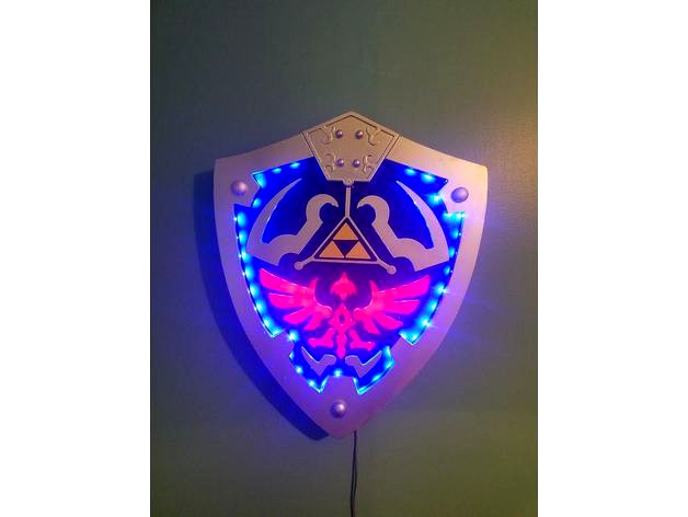 Hylian Shield by TinkeringT