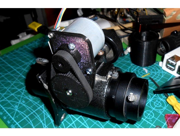 Motor adapter for  1.25" old Skywatcher Focuser by masutokw