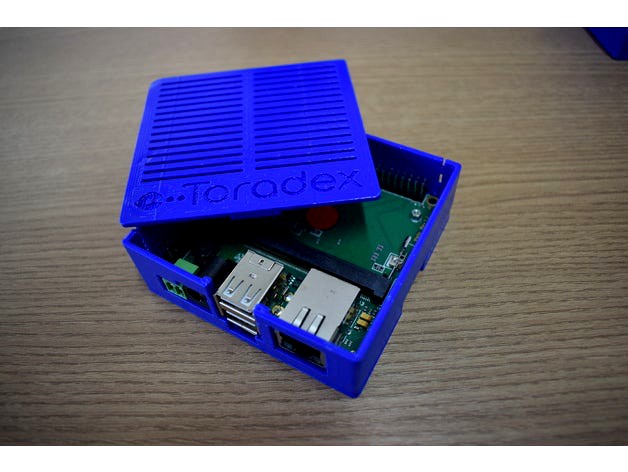 Toradex Viola Plus Case v2.0 by Patola