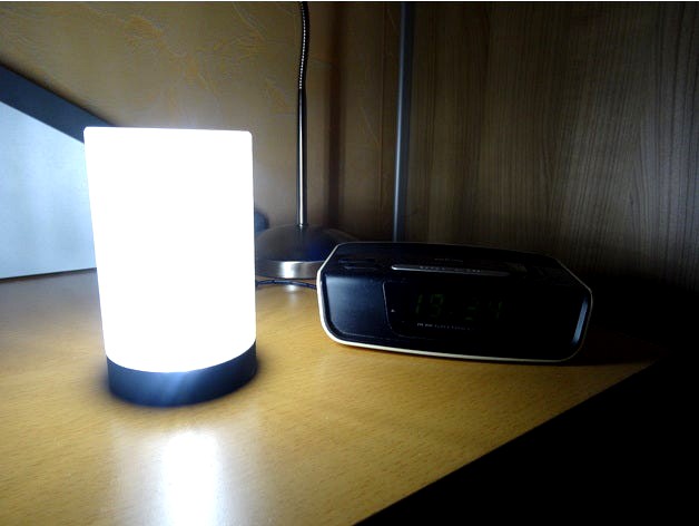 Modern cylindrical LED lamp by Niyada