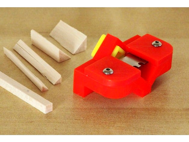 Triangular Balsa Cutter by workshopbob