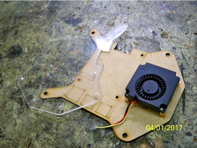 Raspberry Protoneer CNC Mounting Plate by frayja2002
