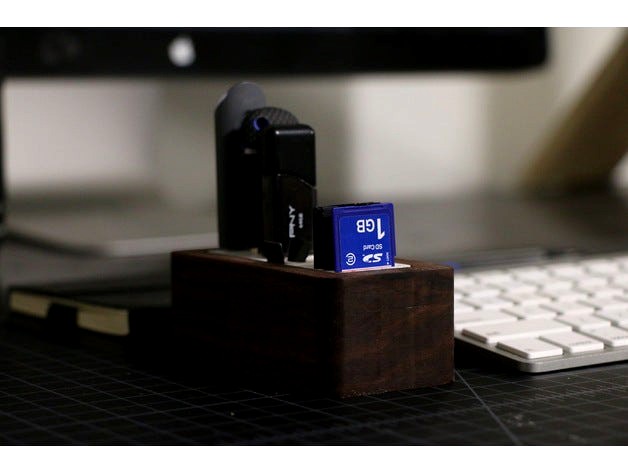 Memory Holder - Boxzy by ChrisFerenceID