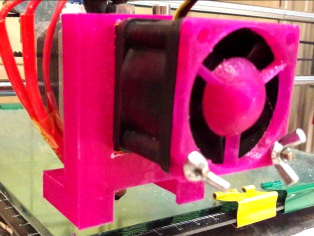 Simple MK8 extruder fan duct by maikll