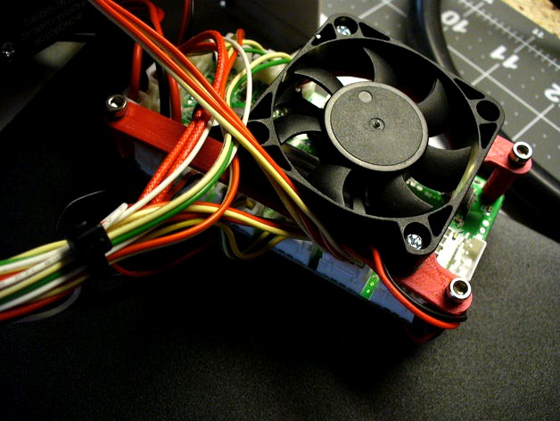 Remix-MP Select Mini Controller Board 50mm Fan Mount! by DIY3DTech