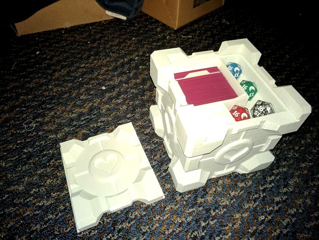 Companion Cube Deckbox - 75 Card by brandonu1996