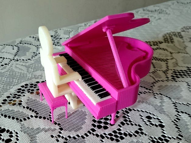 Playing Piano Thin Man by Mechaner