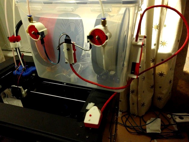 Airtight Filament delivery system MK2 (more Airtight, higher Tech) by stephenmhall