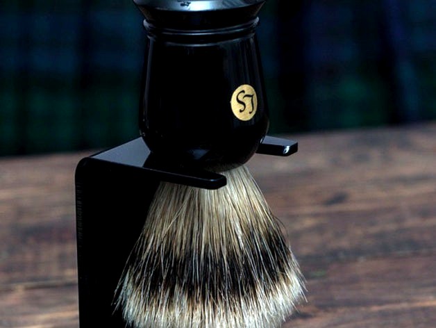 Shaving brush stand by sysmes