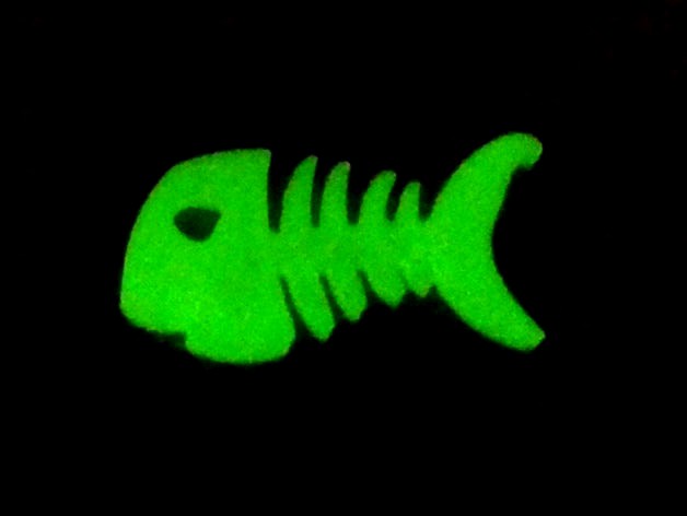 Fishbone Keychain by zumili