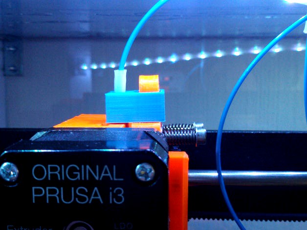 Prusa i3 MK2 boden holder cap by Crunch3D