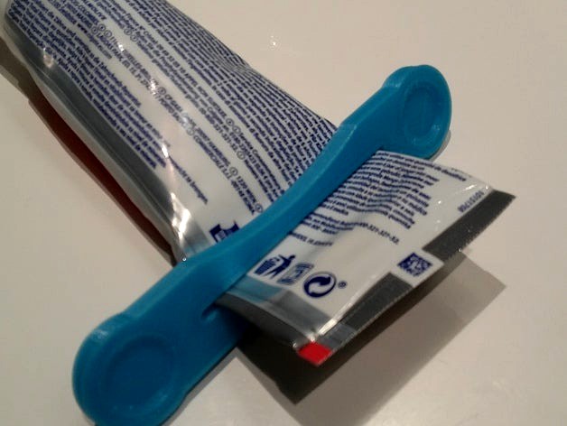 Toothpaste squeezer by Joriup