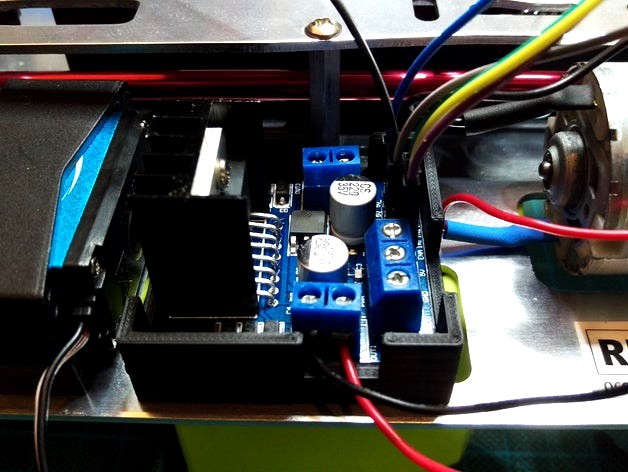 L298N - Motor driver holder by Kaworru