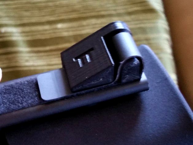 Oculus Rift CV1 Velcro Saver by TickTock