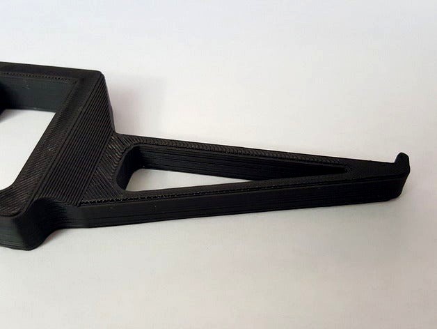 DaVinci Spool Holder by CreeperCoGaming